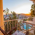 Tulip * Kalkan