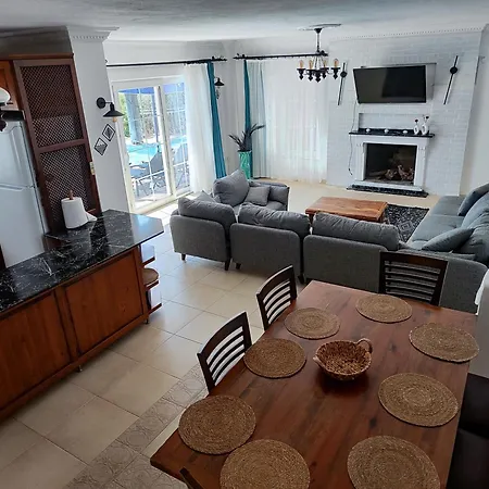 Tulip Villa *